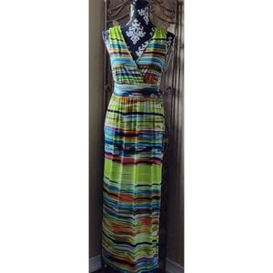 Mlle Gabrielle Sleeveless Maxi Dress Size‎ M